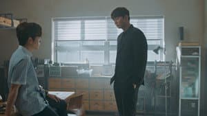 Han Su Wakes up from a Coma