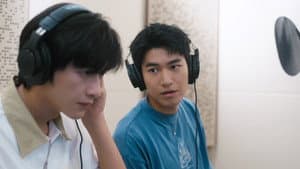 Please Keep Distance in the Recording Booth.